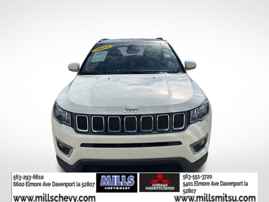 Used 2019 Jeep Compass Limited AWD/4WD image 2
