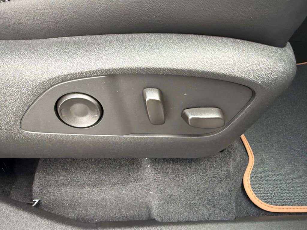 New 2026 GMC Acadia AT4 image 14