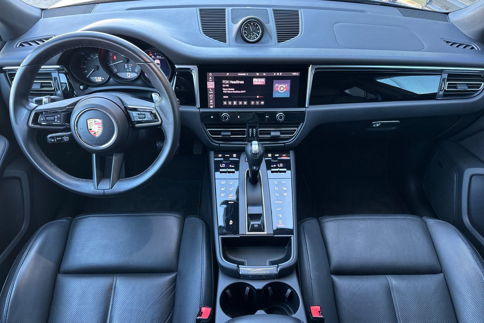 Used 2024 Porsche Macan image 6