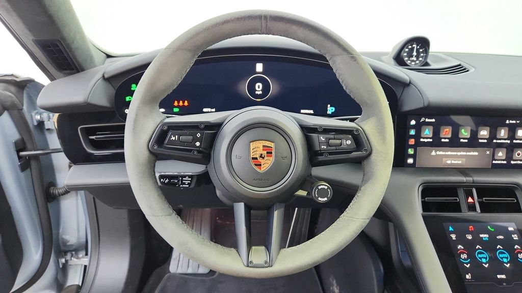 Used 2024 Porsche Taycan GTS AWD/4WD image 31