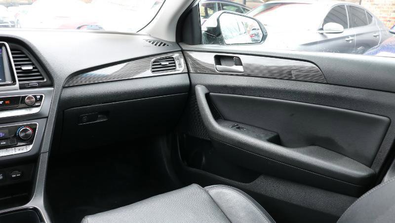 Used 2019 Hyundai Sonata Limited w/ Ultimate Package 04 FWD image 21