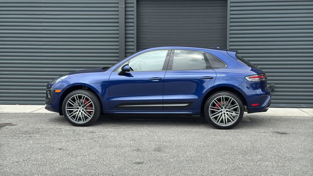Certified 2025 Porsche Macan S image 2