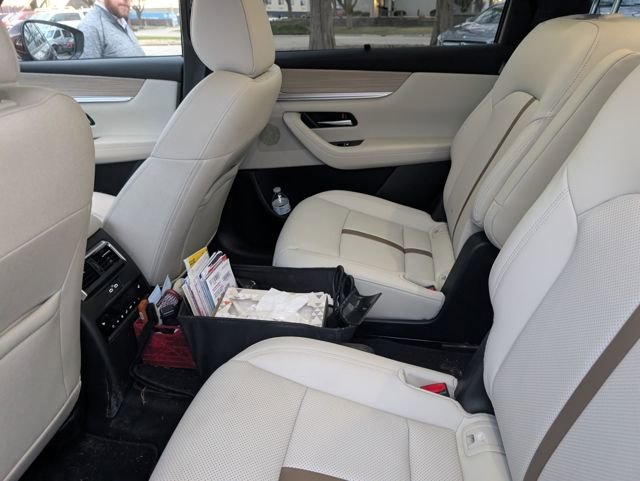 Used 2025 MAZDA CX-90 Plug-In Hybrid w/ Premium Plus image 9