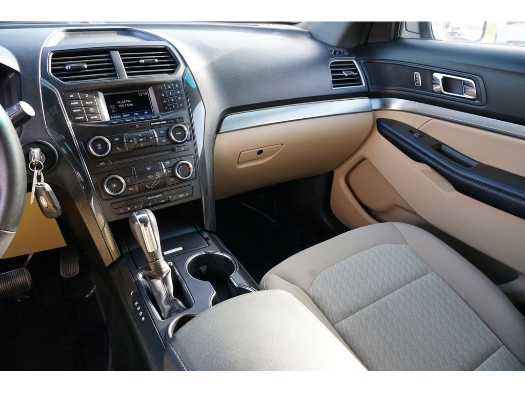 Used 2016 Ford Explorer FWD image 21