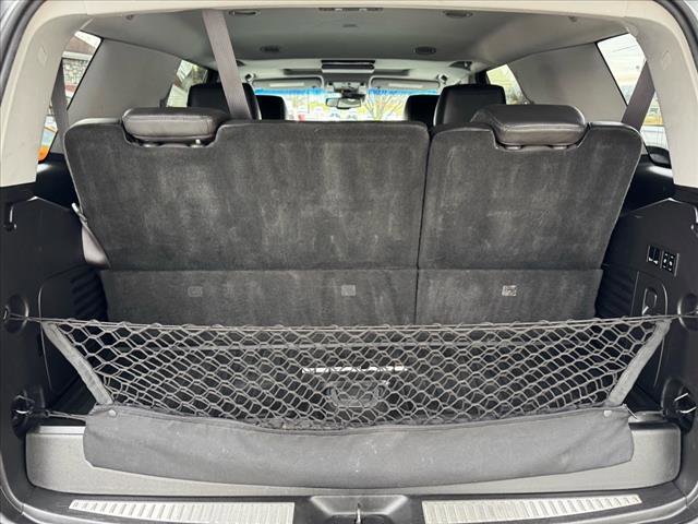 Used 2016 Cadillac Escalade Luxury image 21