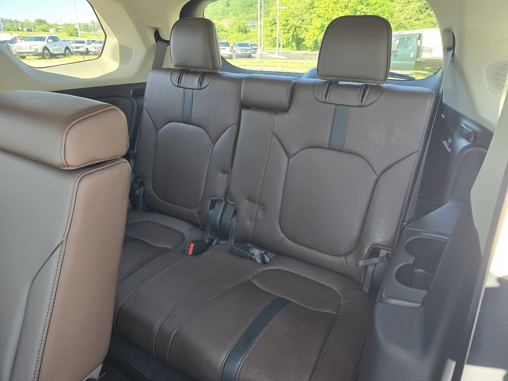 Used 2024 Honda Pilot Elite image 11