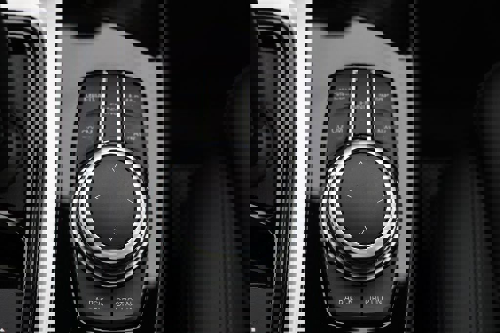 Used 2021 BMW X3 xDrive30i w/ Convenience Package image 23