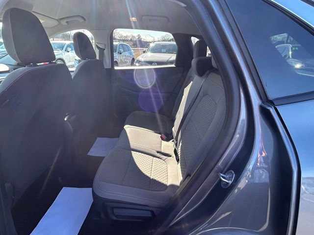 Used 2022 Ford Escape SE image 10