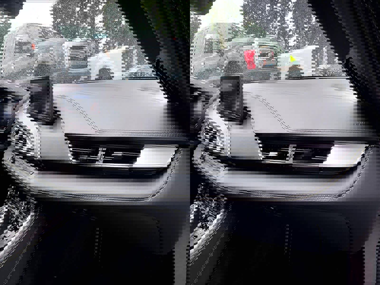 Used 2017 BMW i8 image 16