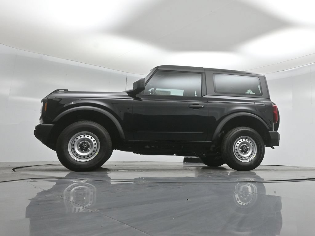 New 2026 Ford Bronco 2-Door AWD/4WD image 43
