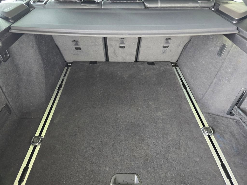 Used 2018 BMW 340i Gran Turismo xDrive image 11