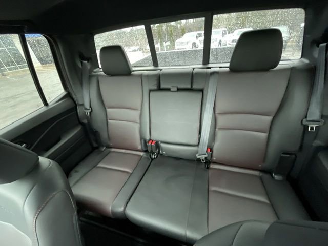 Used 2025 Honda Ridgeline Black Edition image 23