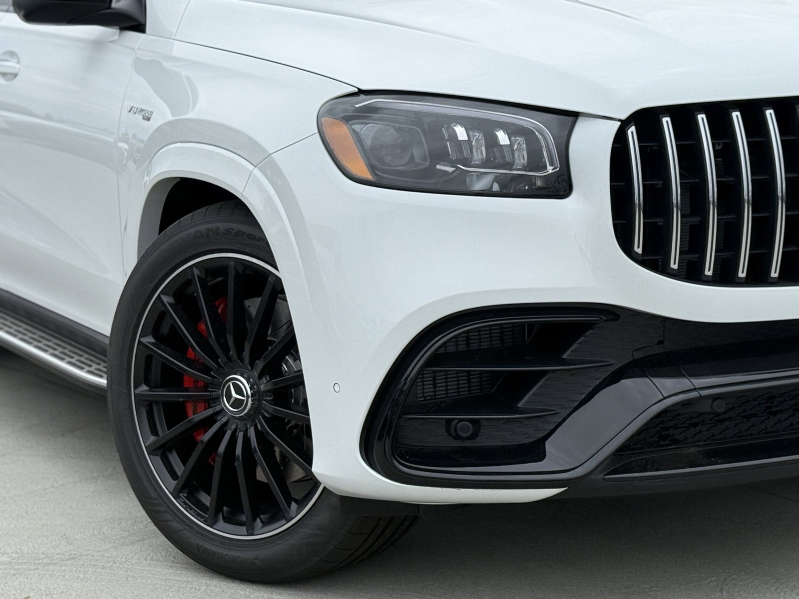 New 2026 Mercedes-Benz GLS 63 AMG 4MATIC image 4