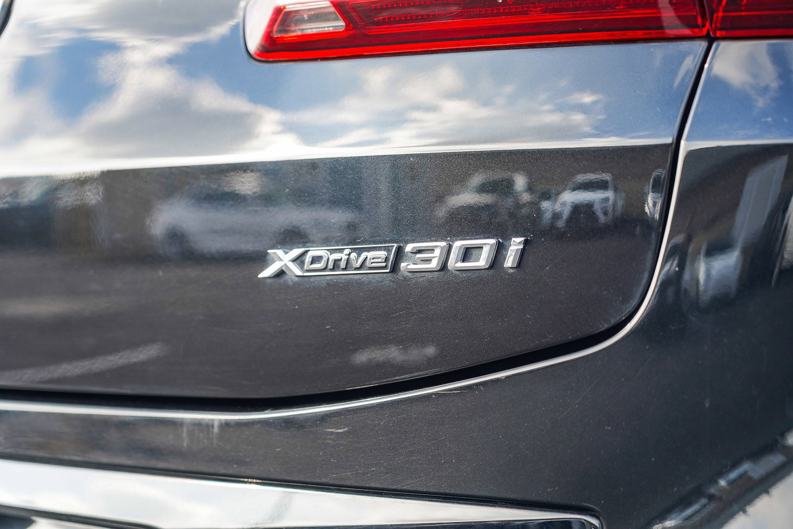 Used 2025 BMW X4 xDrive30i image 43