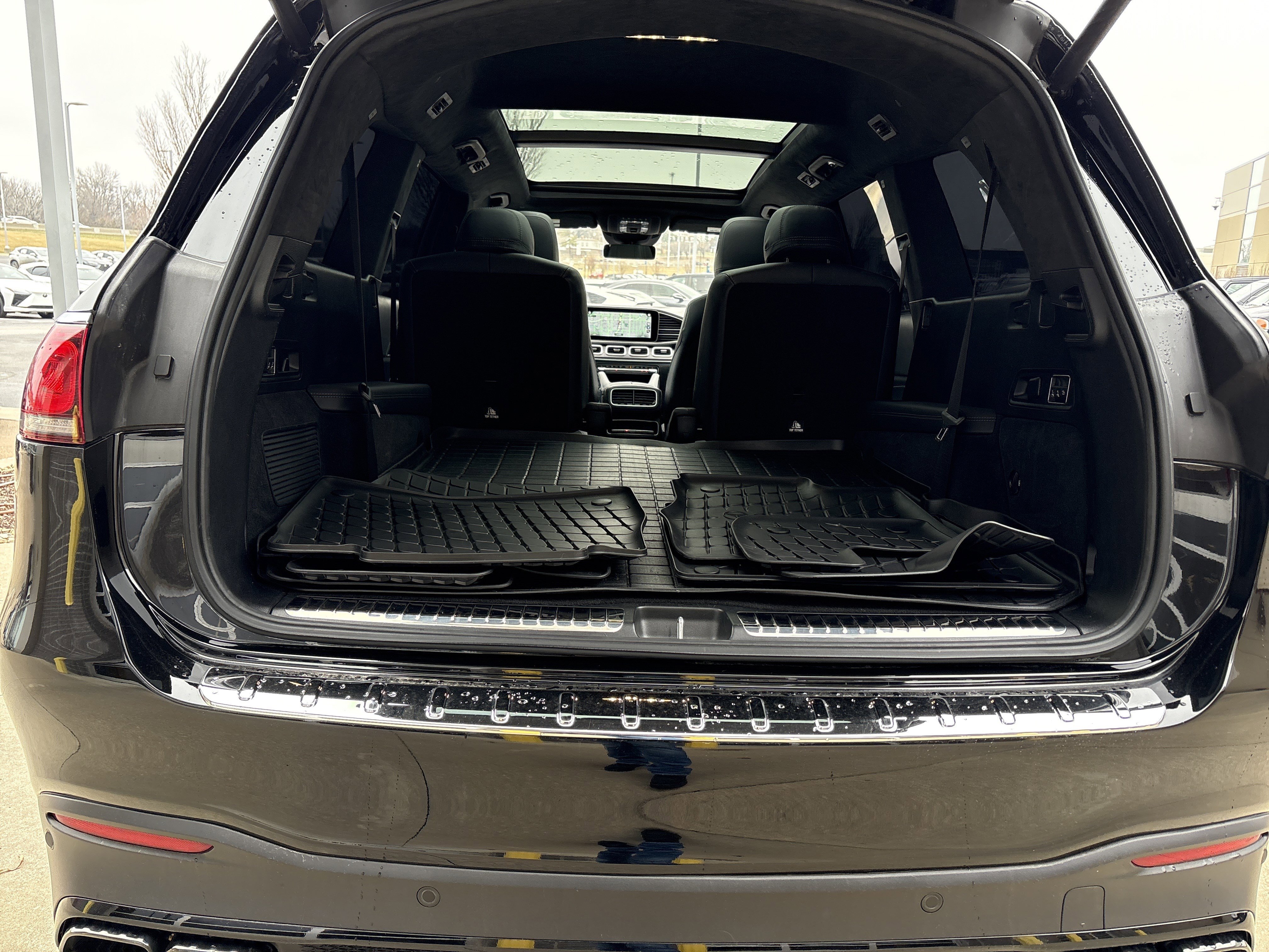 Used 2023 Mercedes-Benz GLS 63 AMG 4MATIC image 30