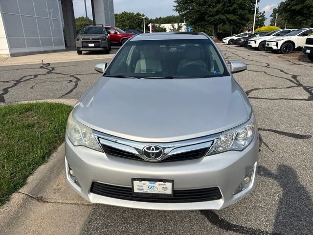 Used 2013 Toyota Camry XLE w/ Leather Pkg FWD image 4