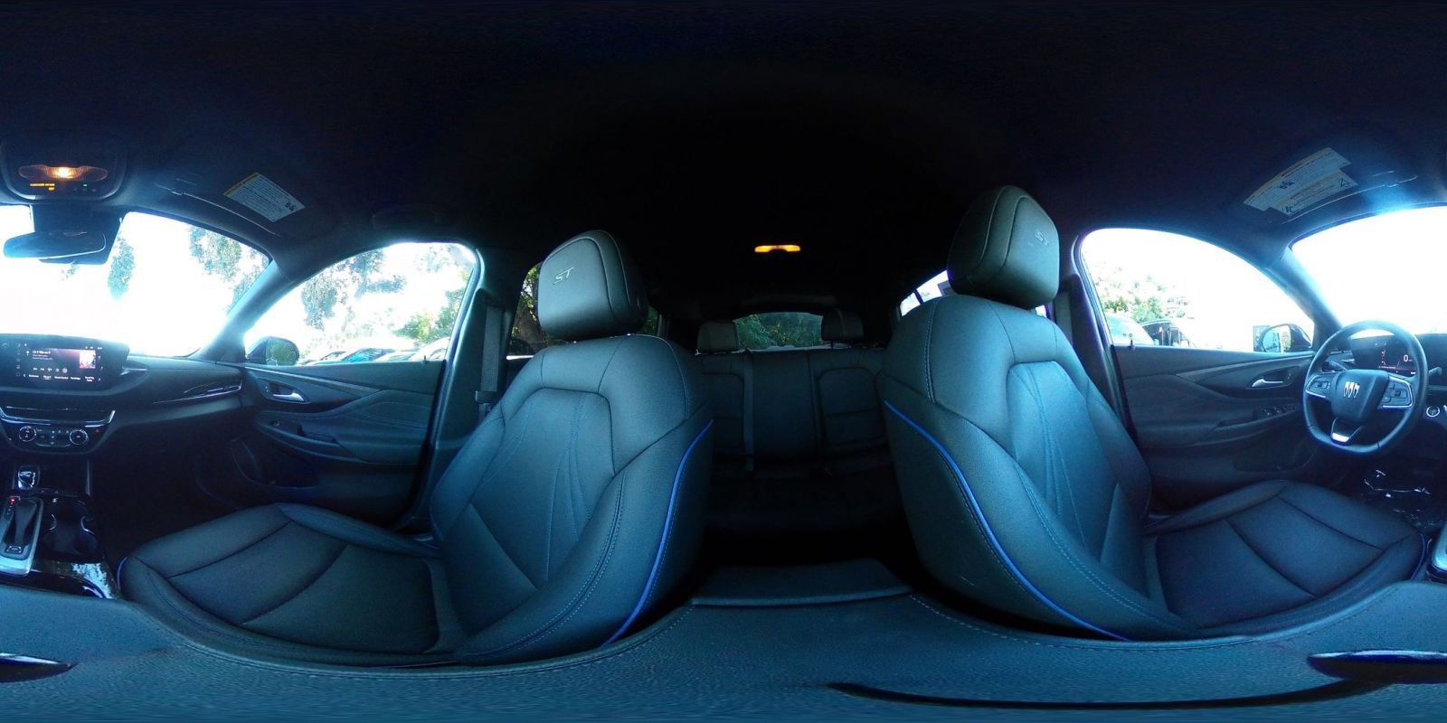 Used 2025 Buick Envista Sport Touring image 42