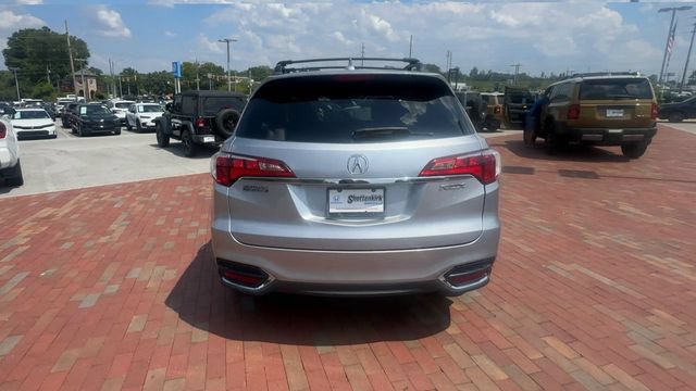 Used 2017 Acura RDX w/ AcuraWatch Plus Package FWD image 9