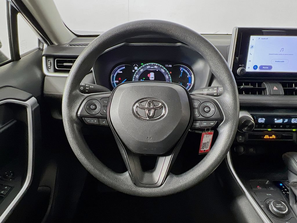 Used 2025 Toyota RAV4 LE AWD/4WD image 11