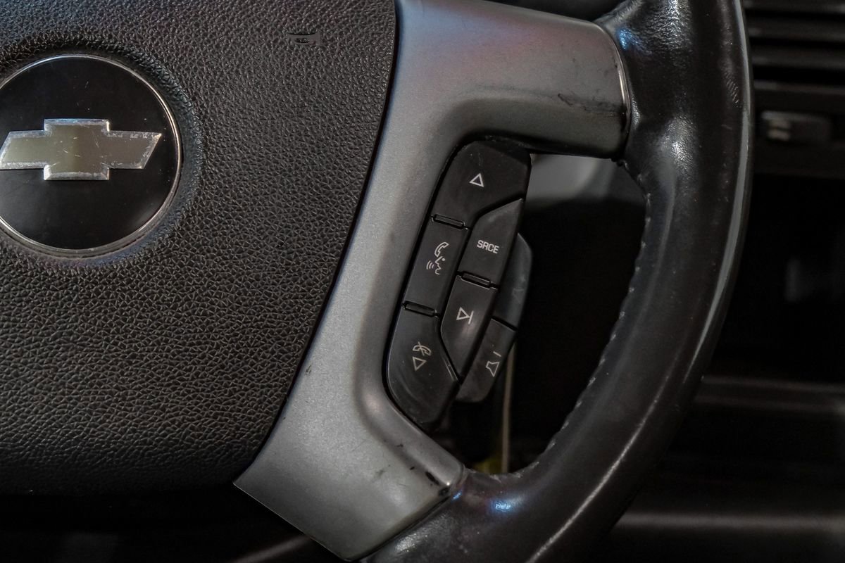 Used 2010 Chevrolet Silverado 1500 LT w/ Regional Value Package image 17