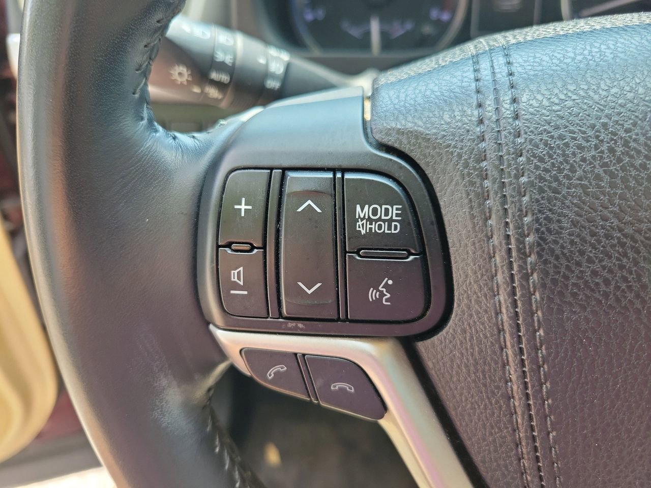 Used 2017 Toyota Highlander XLE image 20