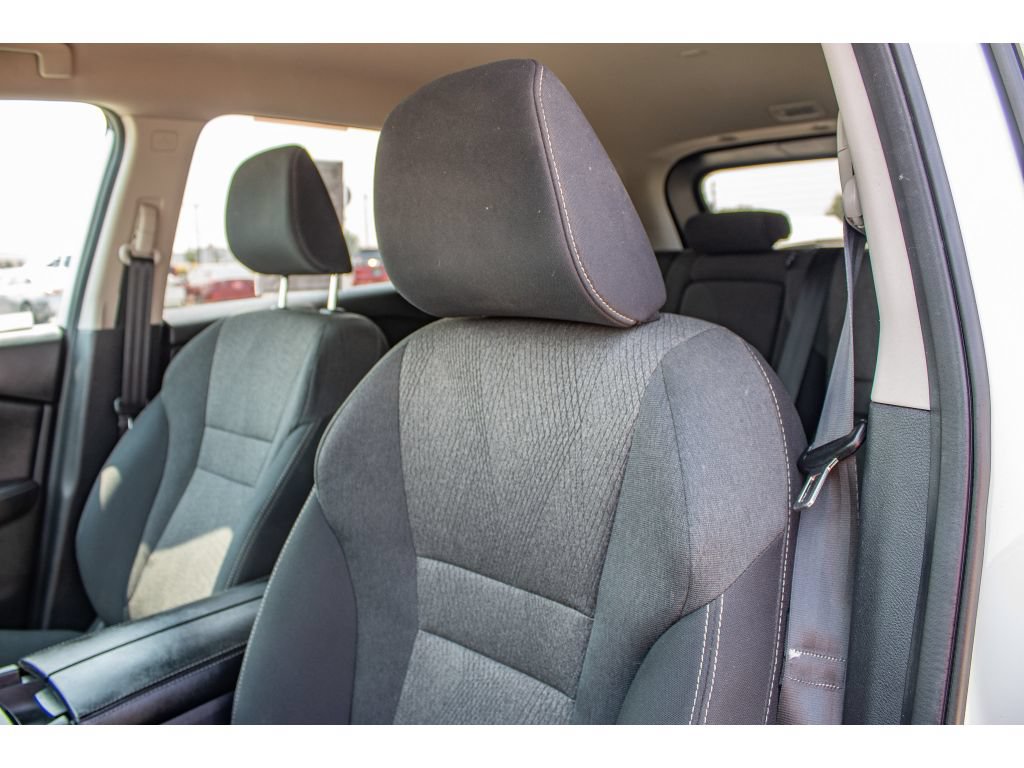 Used 2024 Nissan Rogue SV AWD/4WD image 29