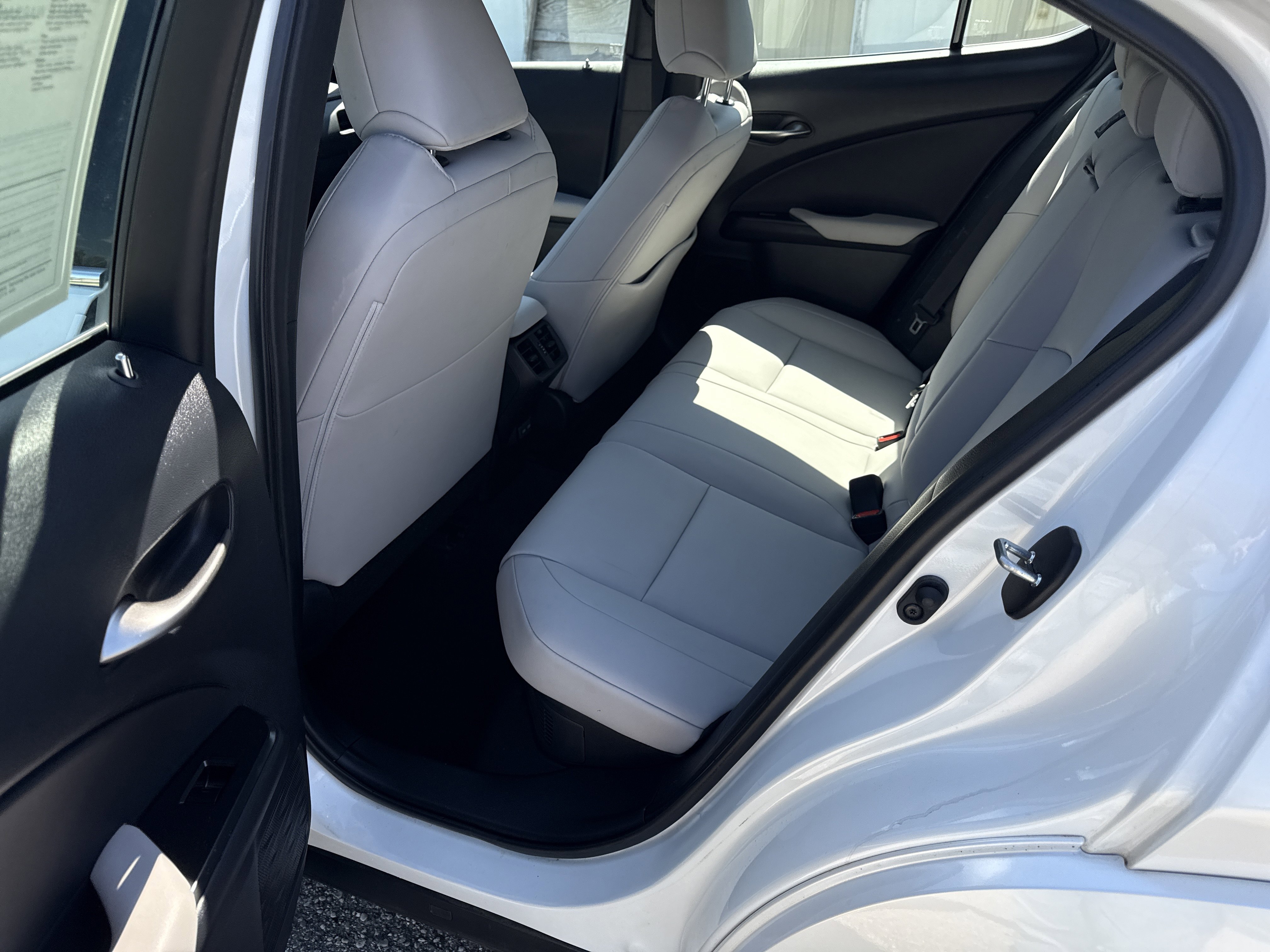 Used 2025 Lexus UX 300h AWD w/ Cold Area Package image 47
