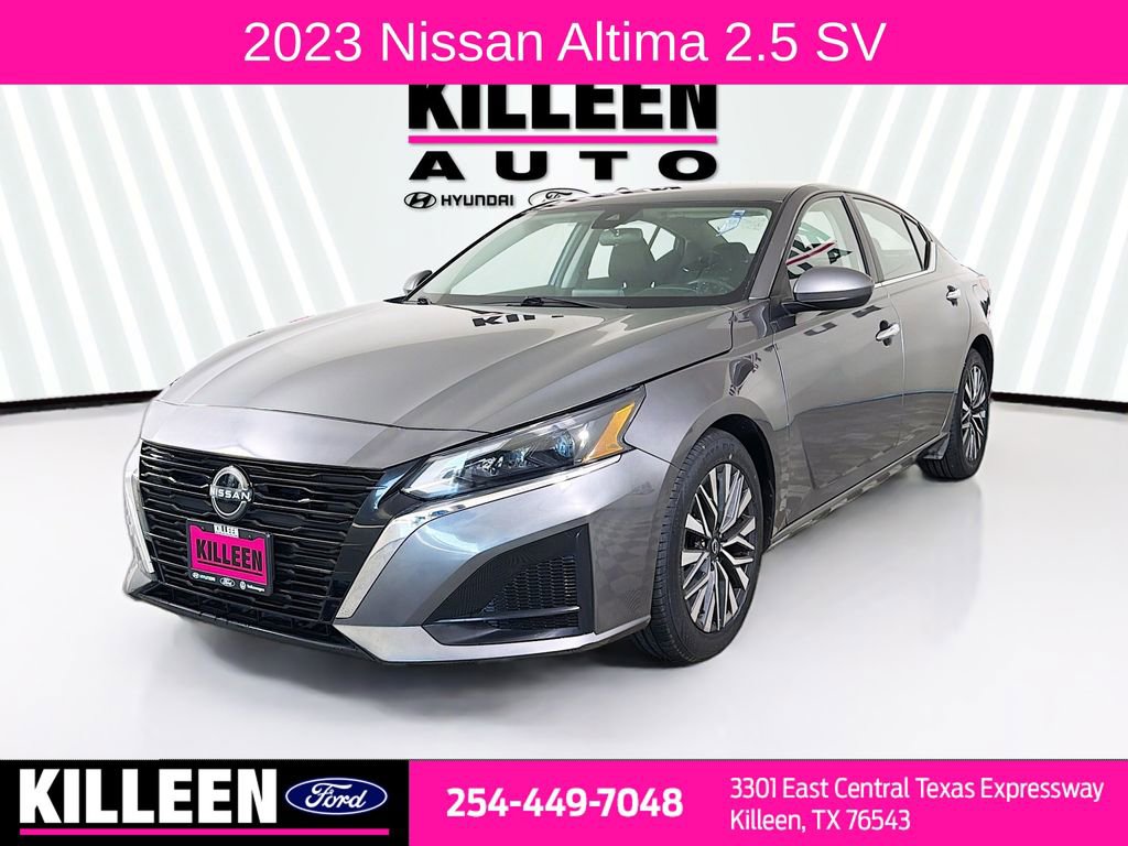 Used 2023 Nissan Altima 2.5 SV image 2