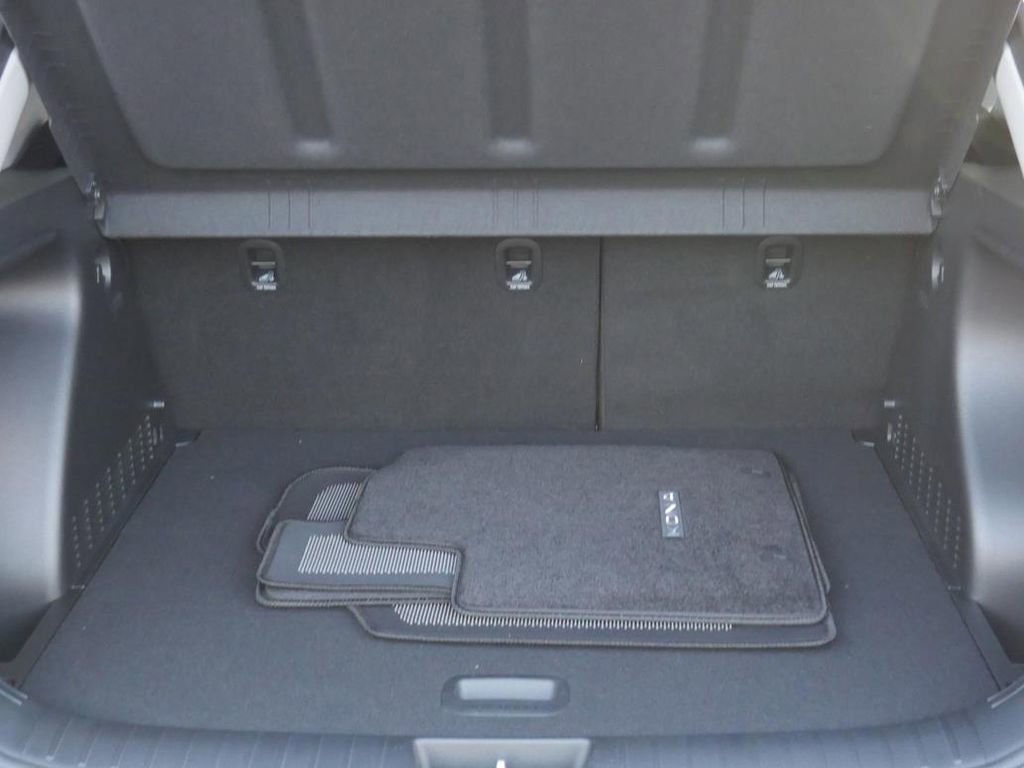 New 2025 Hyundai Kona SEL image 12