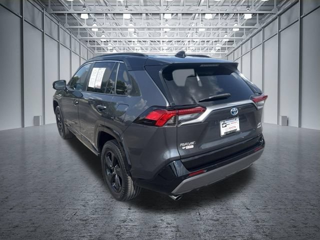 Used 2021 Toyota RAV4 XSE AWD/4WD image 3