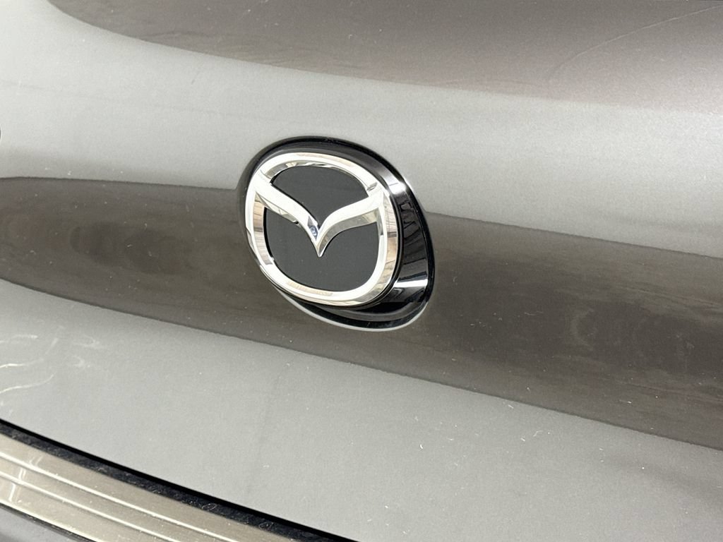 New 2026 MAZDA MAZDA3 s FWD image 17