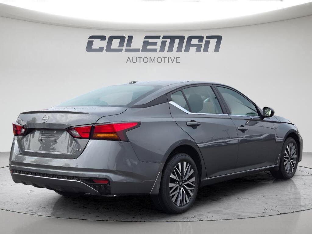 New 2026 Nissan Altima 2.5 SV AWD/4WD image 11
