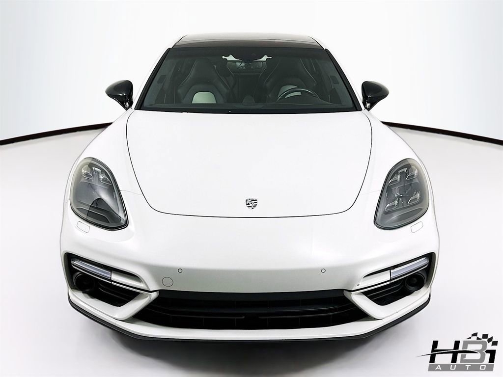 Used 2018 Porsche Panamera Turbo image 3
