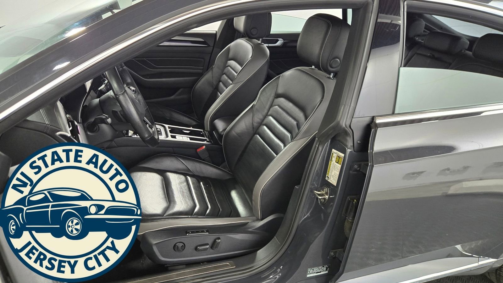 Used 2021 Volkswagen Arteon SEL Premium image 25