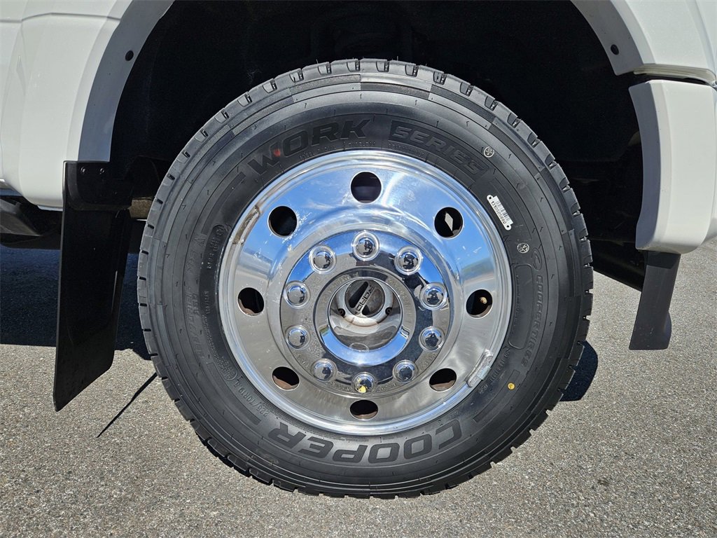 Used 2021 Ford F450 Platinum w/ FX4 Off-Road Package image 41