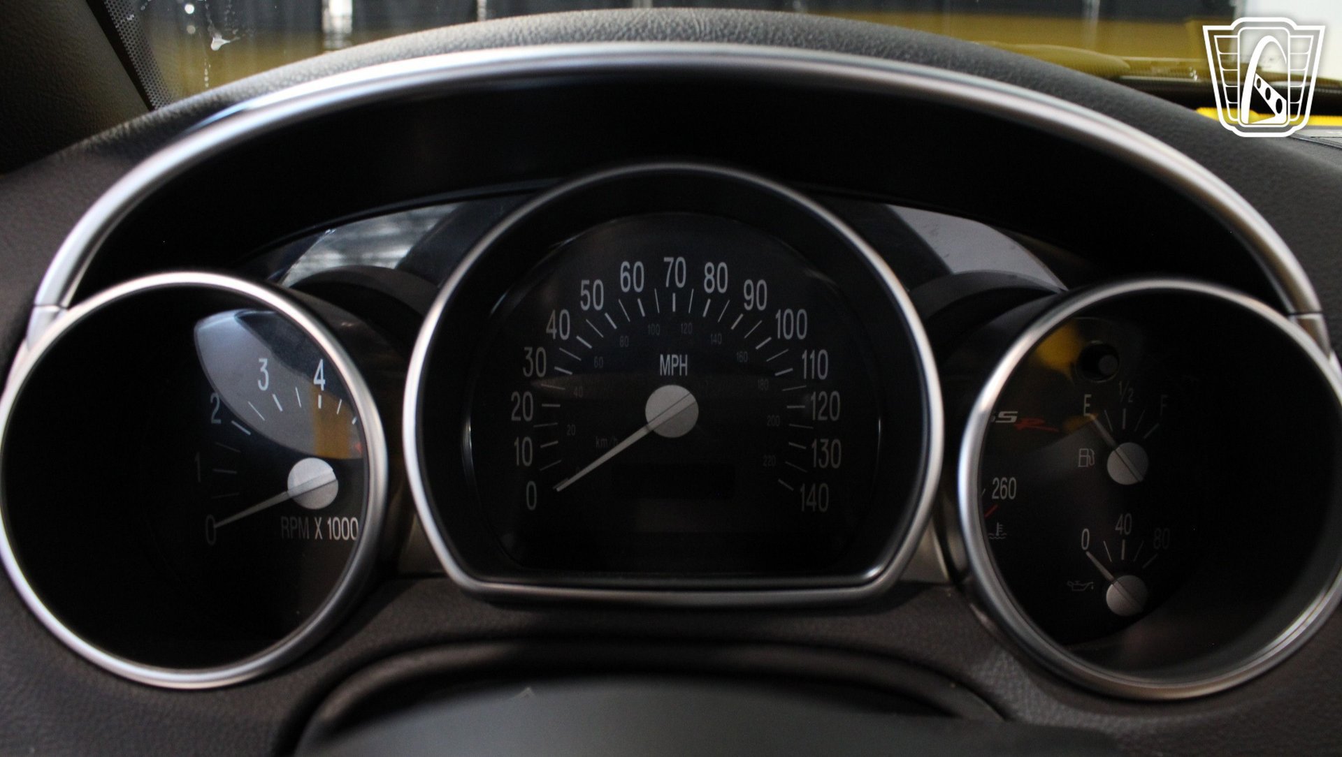 Used 2003 Chevrolet SSR w/ Preferred Equipment Group RWD image 39