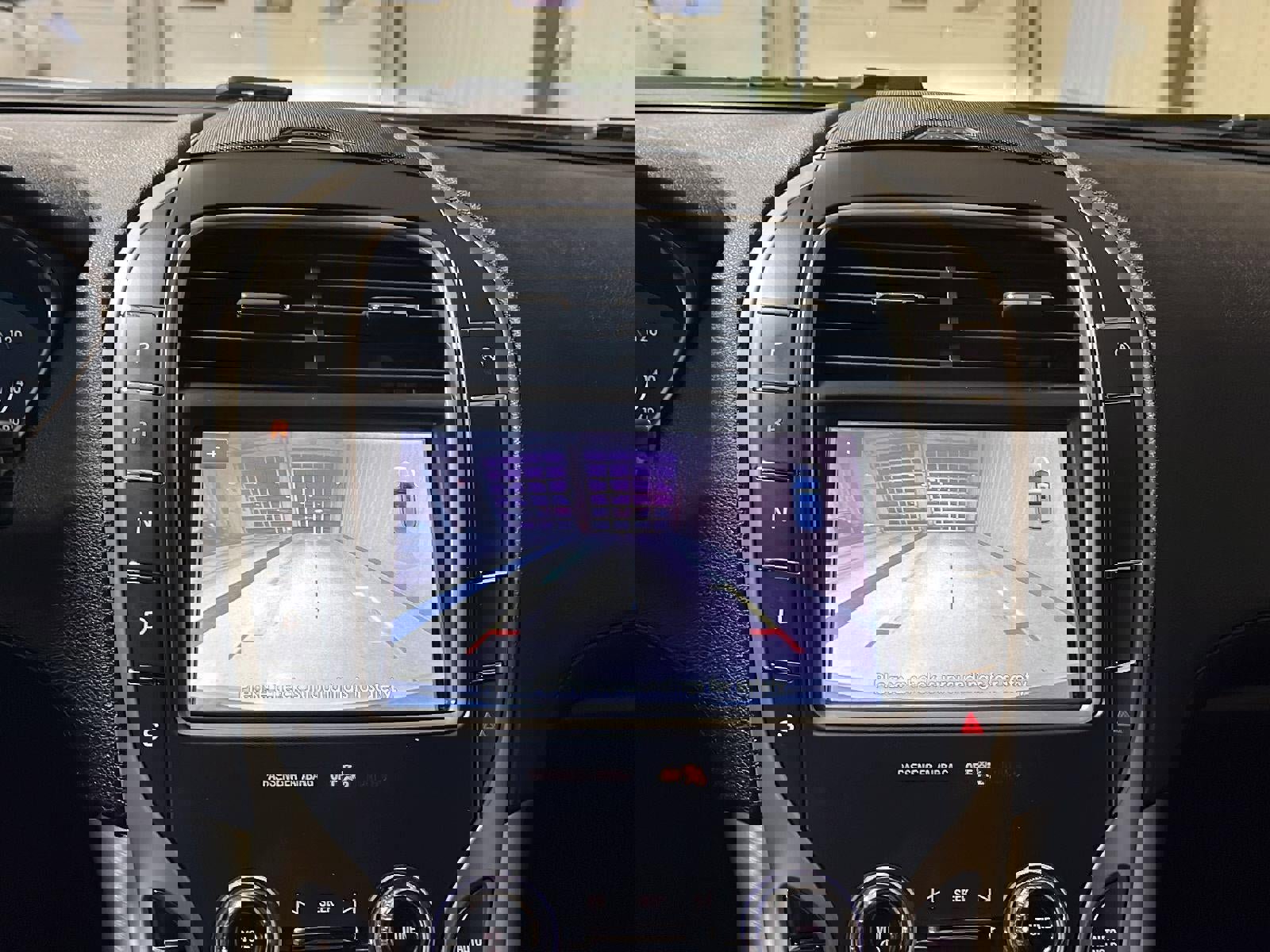 Used 2020 Lincoln Nautilus Standard w/ Equipment Group 101A image 22