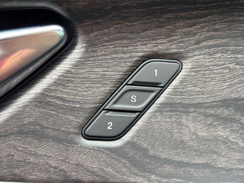 New 2025 Jeep Grand Cherokee L Limited image 24