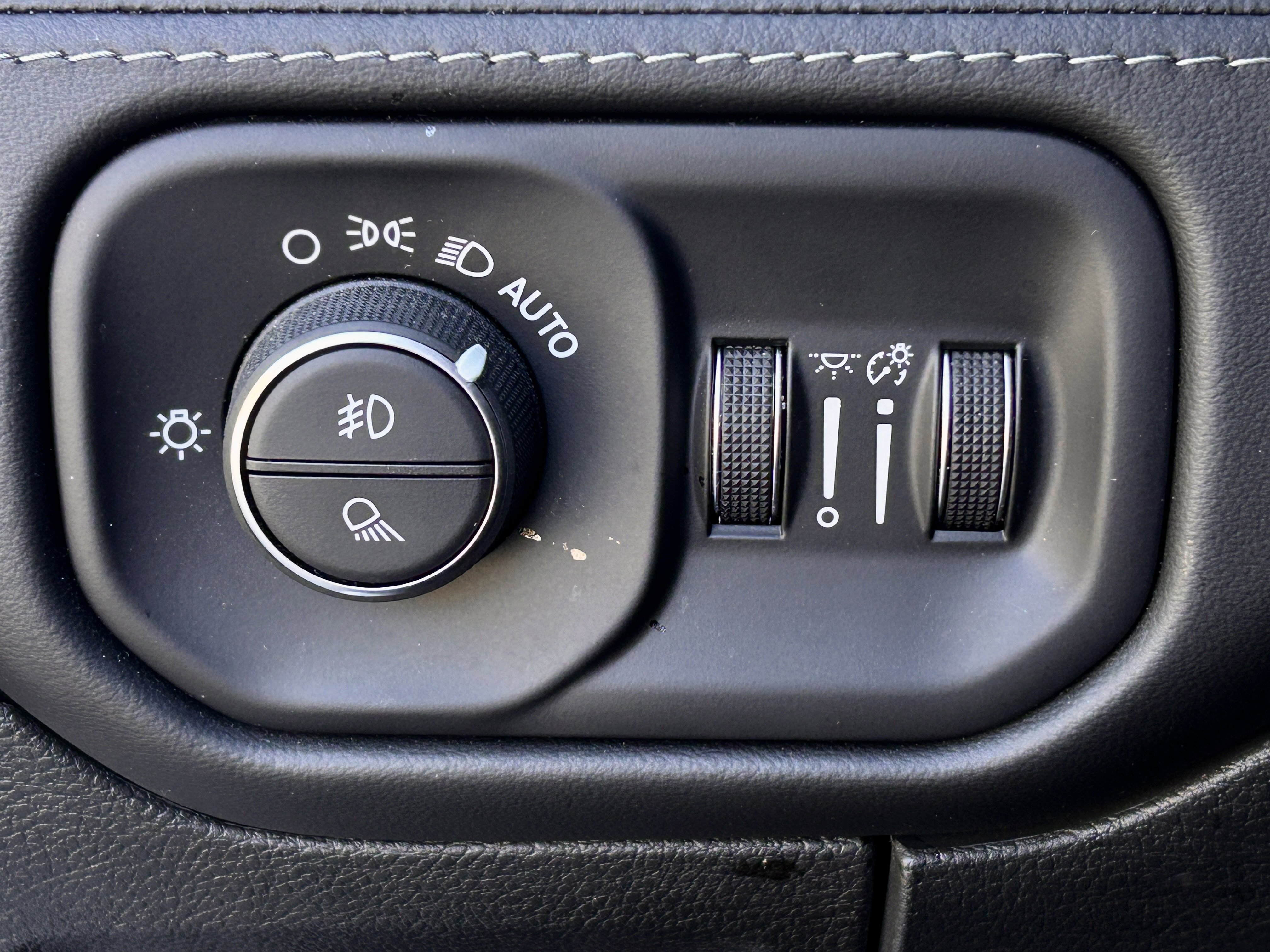Certified 2022 RAM 1500 Limited AWD/4WD image 26