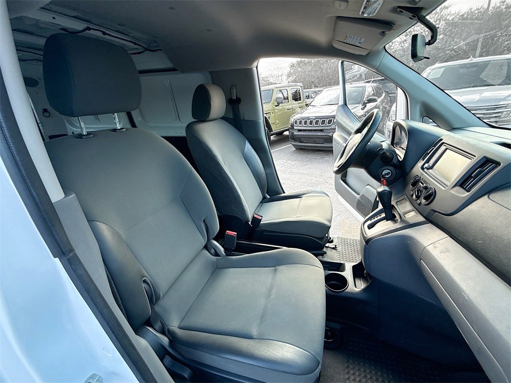 Used 2021 Nissan NV200 S w/ Sliding Door Glass Package image 28