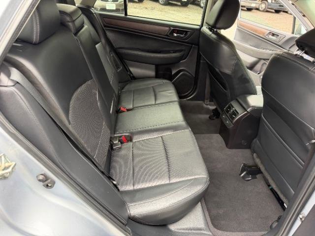 Used 2016 Subaru Outback 2.5i Limited AWD/4WD image 40