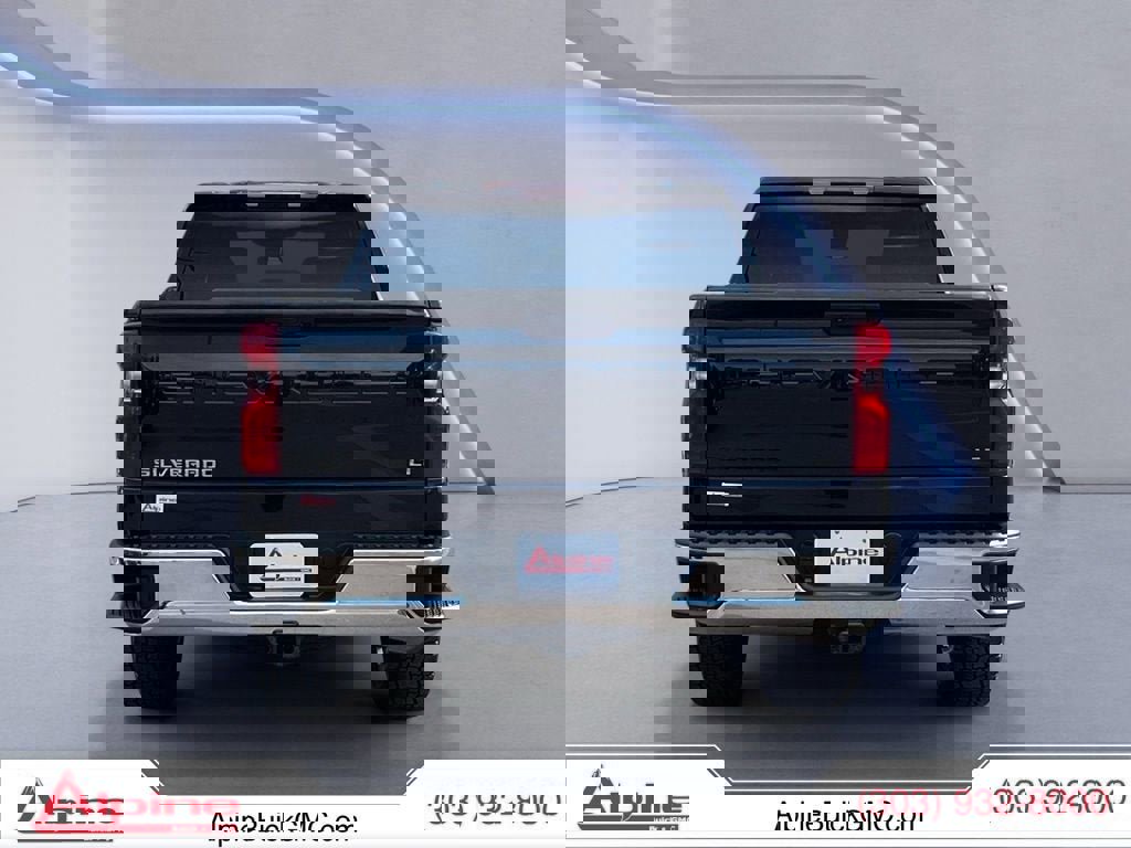 Used 2024 Chevrolet Silverado 1500 LT image 4