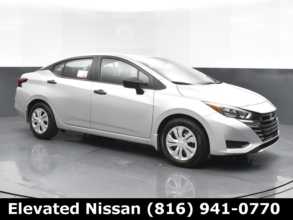 New 2025 Nissan Versa S w/ Trunk Package