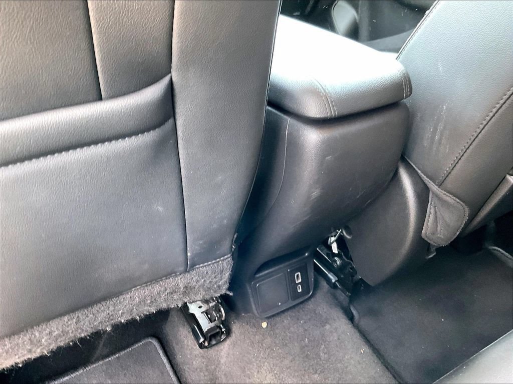 Used 2022 Buick Encore GX Preferred w/ Cold Weather Comfort Package AWD/4WD image 26