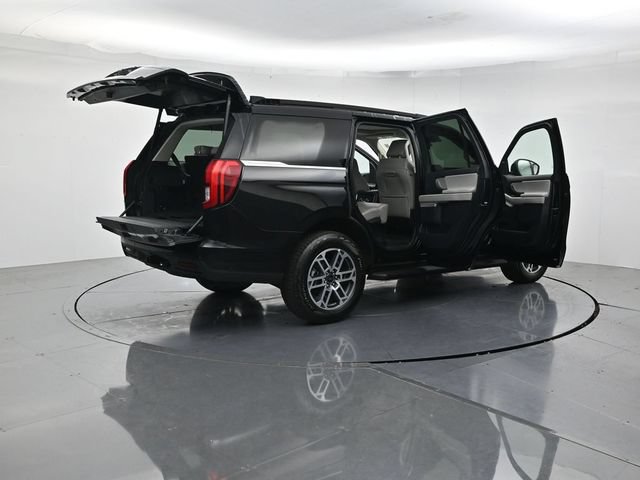 Used 2025 Ford Expedition Active AWD/4WD image 54