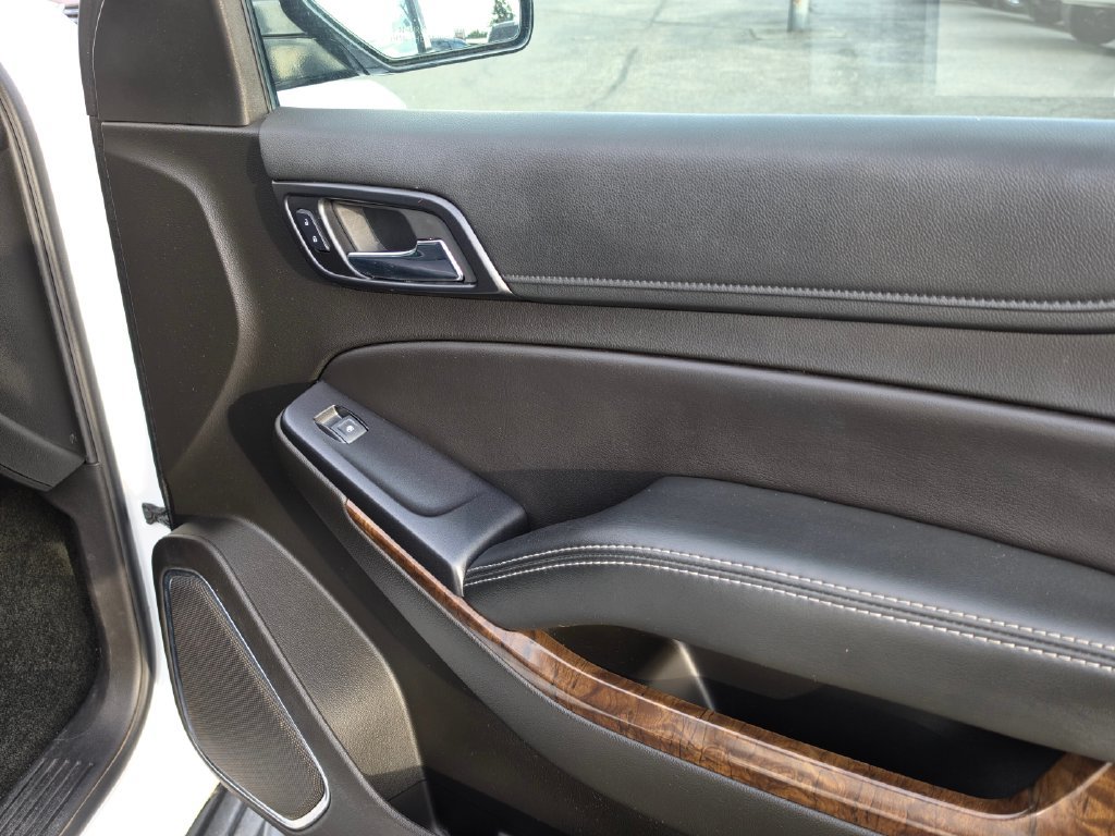 Used 2018 Chevrolet Tahoe LS w/ Skid Plate Package AWD/4WD image 13