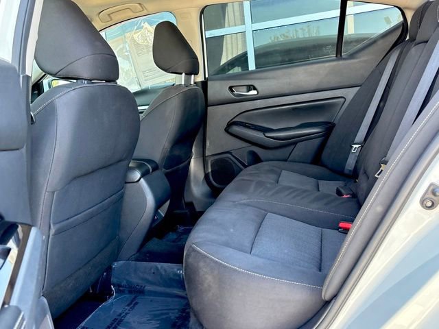 Used 2021 Nissan Altima 2.5 SV w/ SV Premium Package FWD image 16