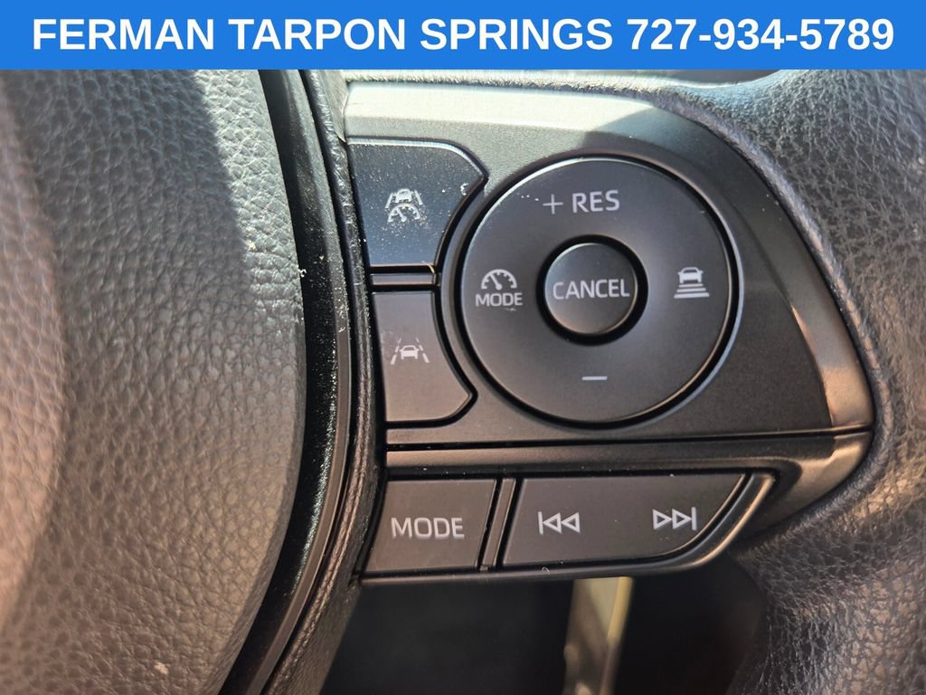 Used 2026 Toyota Corolla LE FWD image 28
