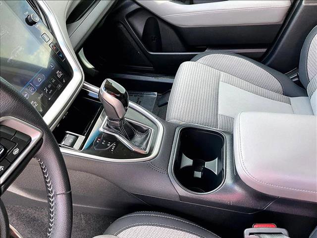 Used 2021 Subaru Outback Premium w/ Popular Package #1 image 15