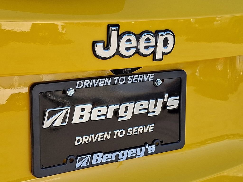 Used 2023 Jeep Renegade Latitude image 35